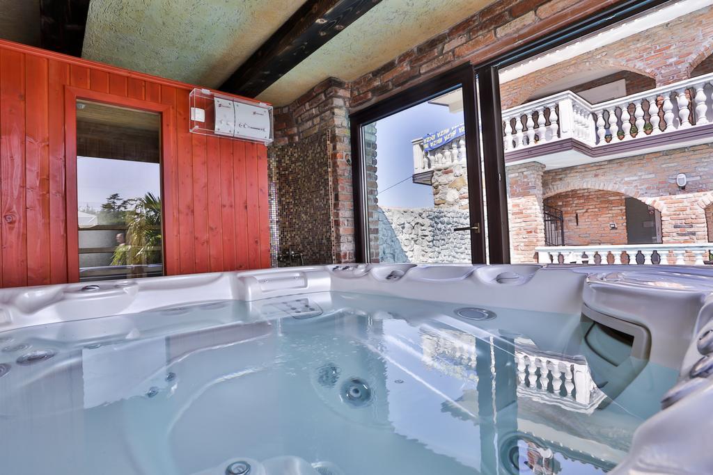 Bed and Breakfast Casa Oasa Marezige Exterior foto