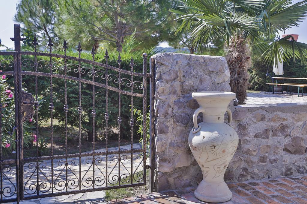 Bed and Breakfast Casa Oasa Marezige Exterior foto